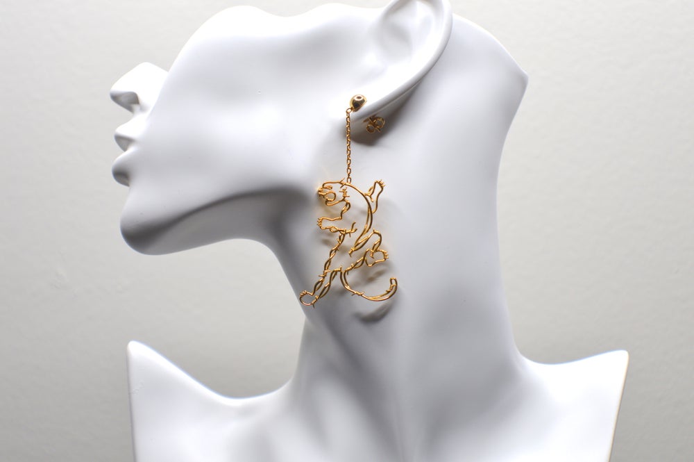 BARBED WIRE PANTHER GOLD EARRINGS