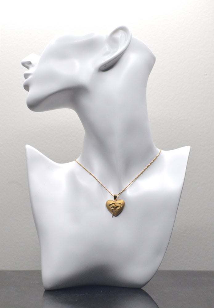 HEARTBREAKER GOLD PENDANT