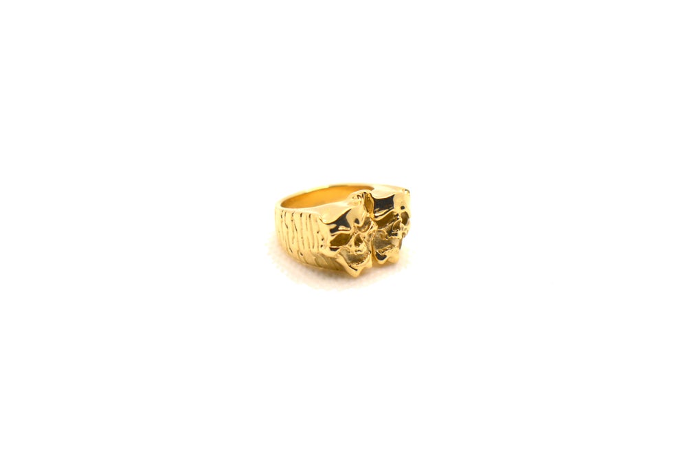 TRAGEDY SKULLS GOLD RING