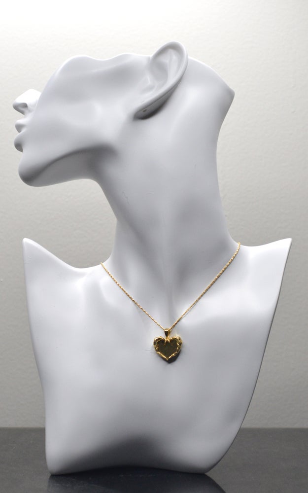 ENGRAVABLE BANDANA HEART GOLD PENDANT